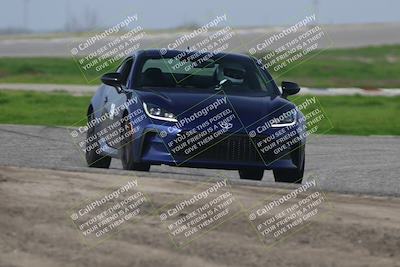 media/Jan-25-2026-Speed Ventures (Sun) [[0f6c16c17e]]/Black/Session 3 (Sunset)/